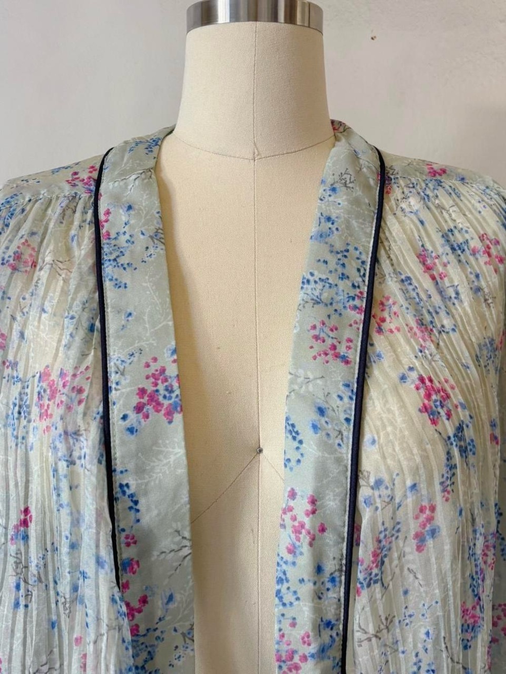 Sheer Floral Long Robe - Blue & Pink - Picture 4 of 6